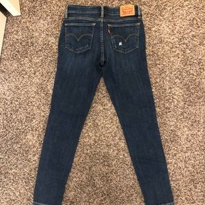 711 Skinny Levi jeans